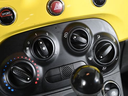 Used 2012 FIAT 500 Pop image 15