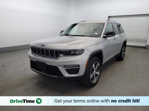 Used 2023 Jeep Grand Cherokee 4WD 4xe image 1