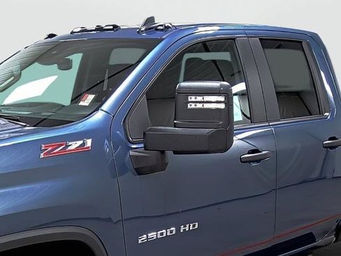 New 2026 Chevrolet Silverado 2500 Custom image 8