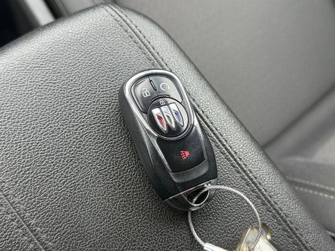 Used 2025 Buick Encore GX Preferred image 22