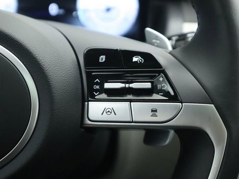 Used 2023 Hyundai Tucson Limited image 12