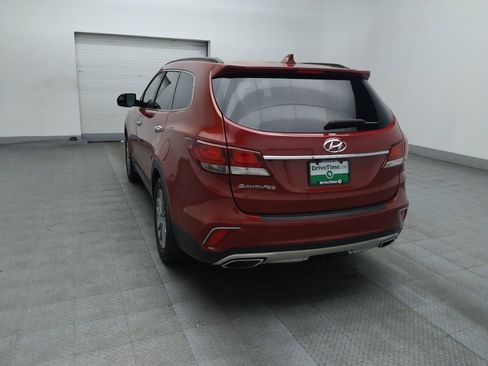 Used 2018 Hyundai Santa Fe SE FWD image 5