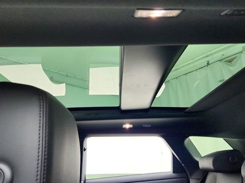 New 2025 Land Rover Range Rover Evoque S image 22