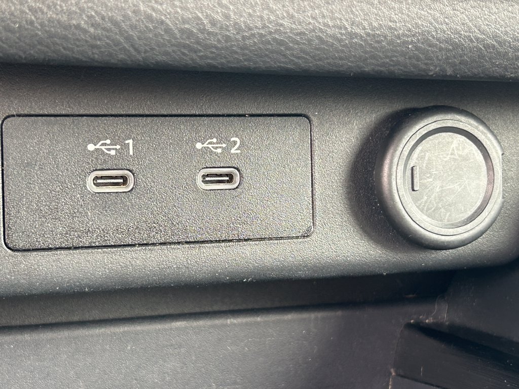Used 2024 Nissan Rogue SV FWD image 16