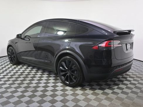 Used 2017 Tesla Model X 90D AWD/4WD image 3