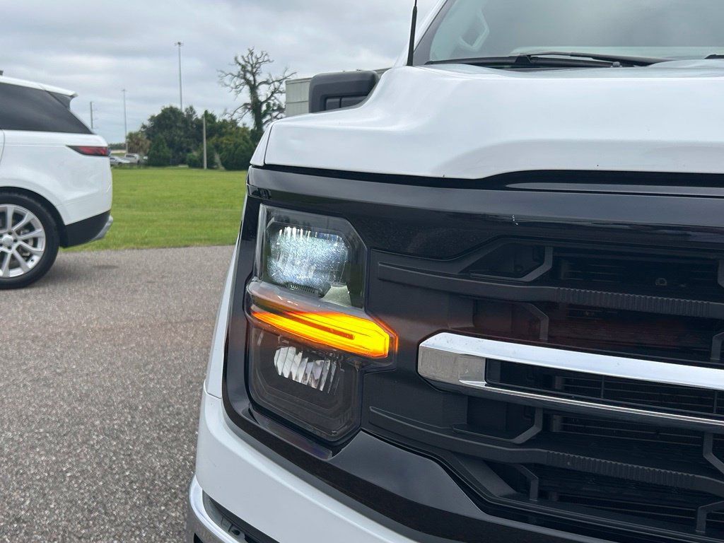 Used 2025 Ford F150 XLT w/ Equipment Group 301A Standard AWD/4WD image 34