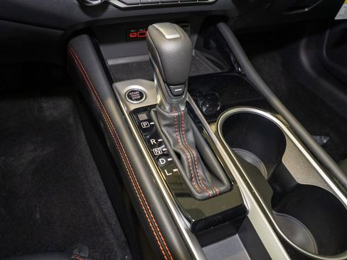 New 2025 Nissan Altima 2.5 SR image 12