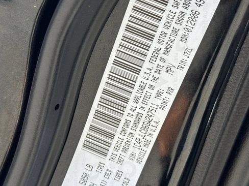 Used 2016 Jeep Cherokee 75th Anniversary FWD image 29