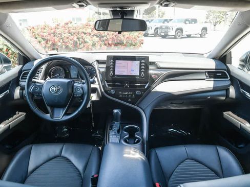 Used 2024 Toyota Camry SE FWD image 14