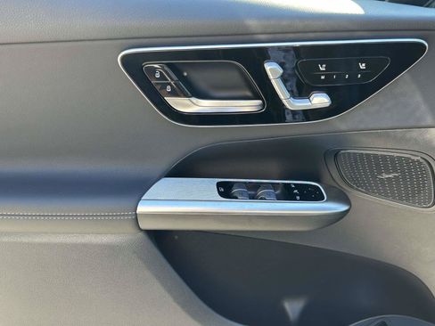 New 2027 Mercedes-Benz GLC 300 4MATIC image 18