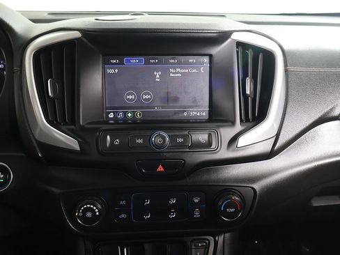 Used 2021 GMC Terrain SLE image 41