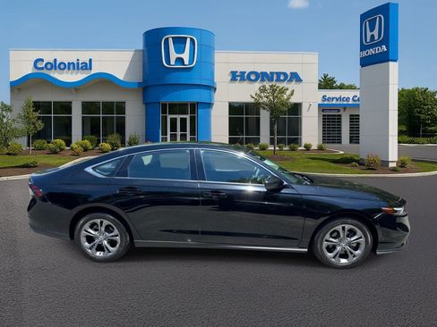 Used 2024 Honda Accord EX image 8