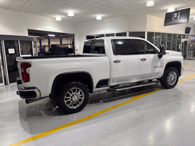 Used 2024 Chevrolet Silverado 2500 LTZ w/ LTZ Premium Package AWD/4WD image 9