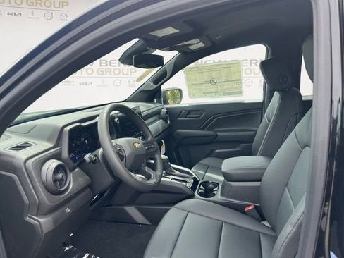 New 2026 Chevrolet Colorado W/T RWD image 9