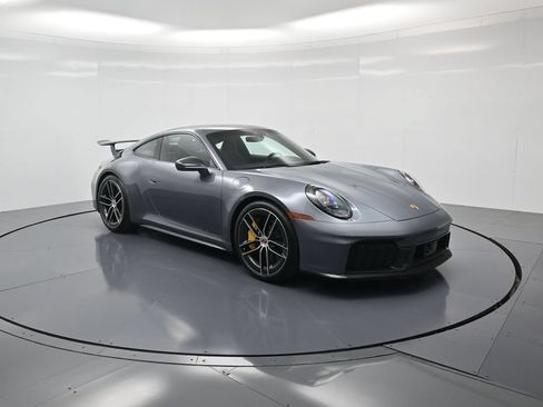 Certified 2026 Porsche 911 Carrera GTS RWD image 32
