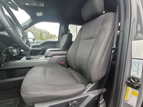 Used 2018 Ford F150 XLT w/ Equipment Group 302A Luxury image 11