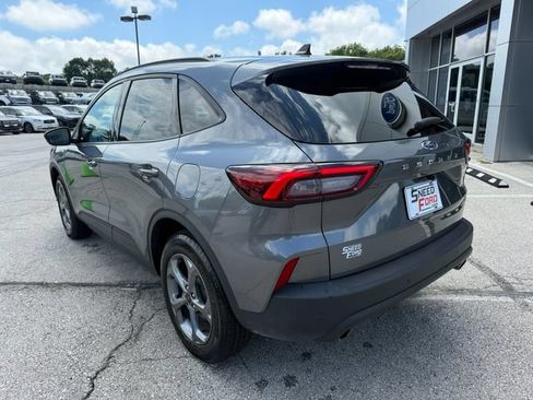 Used 2025 Ford Escape ST-Line w/ Tech Pack #1 AWD/4WD image 5