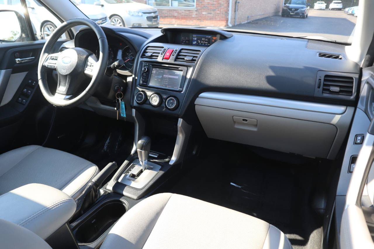 Used 2014 Subaru Forester 2.5i Touring w/ Popular Package #1 AWD/4WD image 11