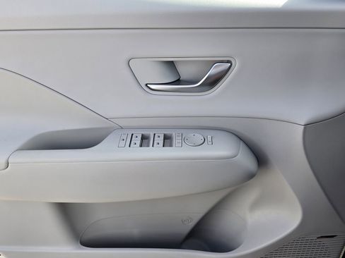 New 2026 Hyundai Kona Limited FWD image 13