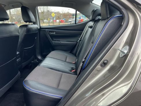 Used 2017 Toyota Corolla SE image 9