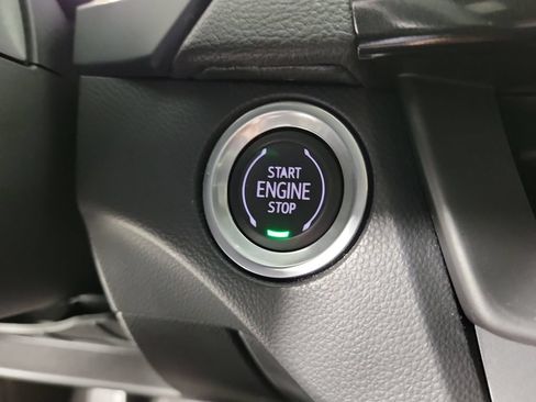 Used 2023 Cadillac CT4 Luxury w/ Cold Weather Package RWD image 29