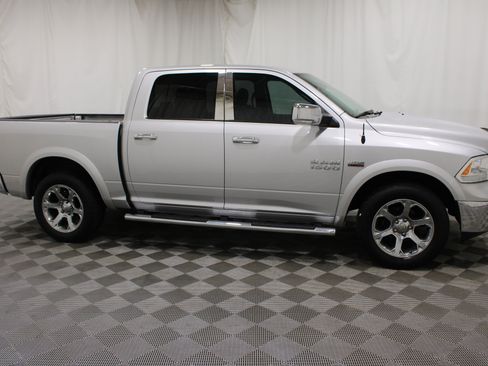 Used 2016 RAM 1500 Laramie w/ Convenience Group AWD/4WD image 27