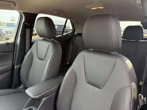 Used 2023 Buick Encore GX Select w/ Sport Touring Package FWD image 13
