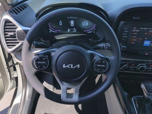Certified 2024 Kia Soul LX w/ Option Group 015 FWD image 11