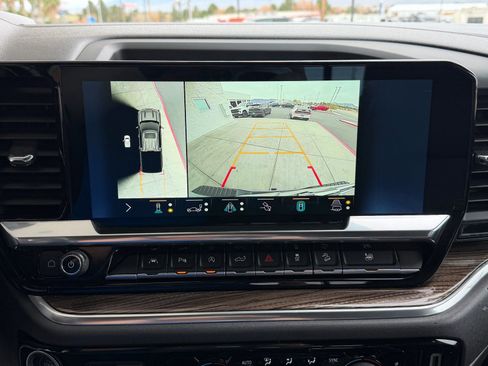 Used 2022 Chevrolet Silverado 1500 RST image 11