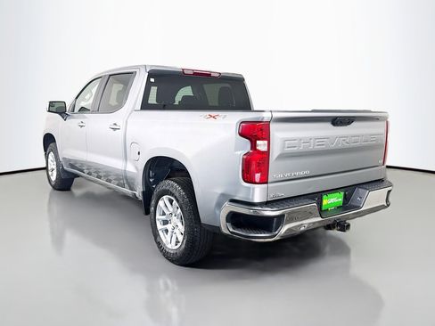 Used 2023 Chevrolet Silverado 1500 LT AWD/4WD image 7