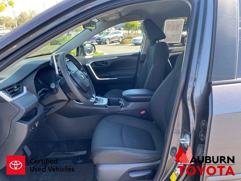 Certified 2024 Toyota RAV4 LE AWD/4WD image 29