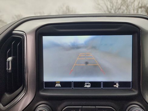 Used 2021 Chevrolet Silverado 1500 LTZ image 24