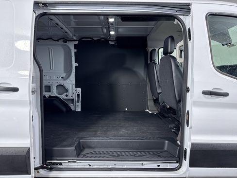 Used 2024 Ford Transit 250 Low Roof w/ Load Area Protection Package RWD image 12