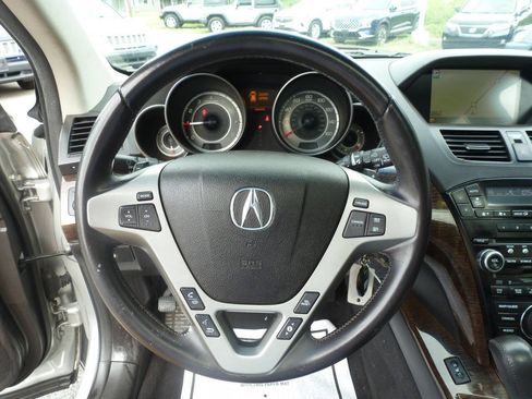 Used 2011 Acura MDX w/ Technology & Entertainment AWD/4WD image 15