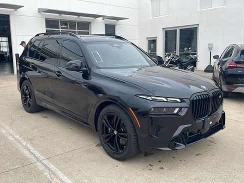 Used 2024 BMW X7 M60i w/ Executive Package AWD/4WD image 2