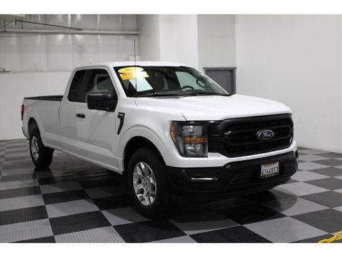 Used 2023 Ford F150 XL w/ Max Trailer Tow Package image 3