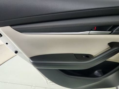 New 2026 MAZDA MAZDA3 2.5 S Sedan w/ Preferred Pkg FWD image 25