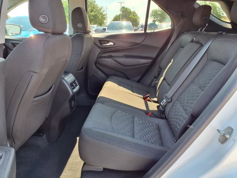 Used 2020 Chevrolet Equinox LT AWD/4WD image 18
