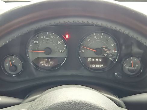 Certified 2017 Jeep Wrangler Unlimited Sahara AWD/4WD image 19
