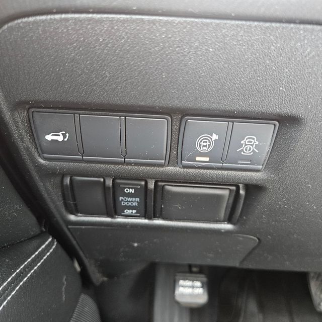 Used 2020 Nissan Armada SL w/ Premium Package AWD/4WD image 35