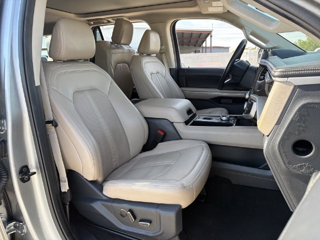 Certified 2024 Ford Expedition Max Limited RWD image 26