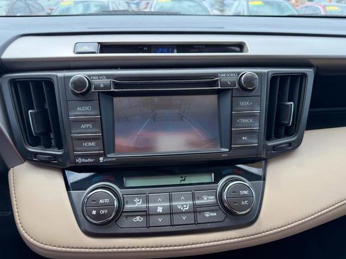 Used 2014 Toyota RAV4 XLE FWD image 16