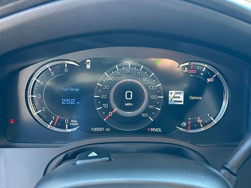 Used 2020 Cadillac Escalade ESV Premium Luxury image 26