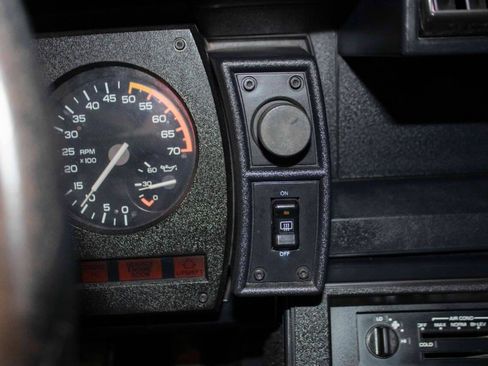 Used 1987 Chevrolet Camaro Z28 RWD image 37