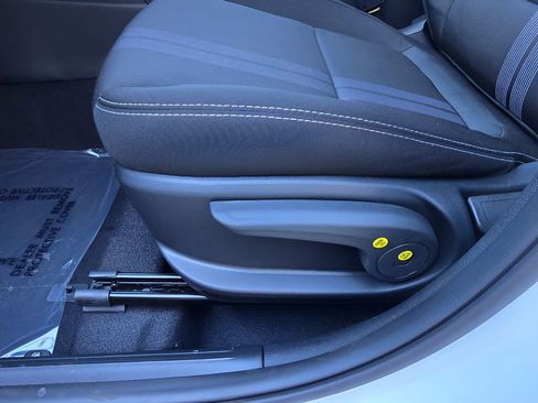 New 2026 Hyundai Venue SEL image 15