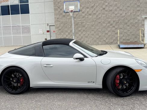 Used 2018 Porsche 911 Targa 4 GTS AWD/4WD image 5