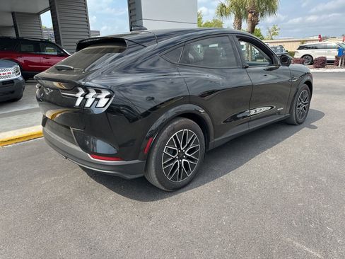 Used 2025 Ford Mustang Mach-E Premium image 3