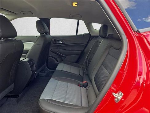 New 2026 Chevrolet Trax LT image 14