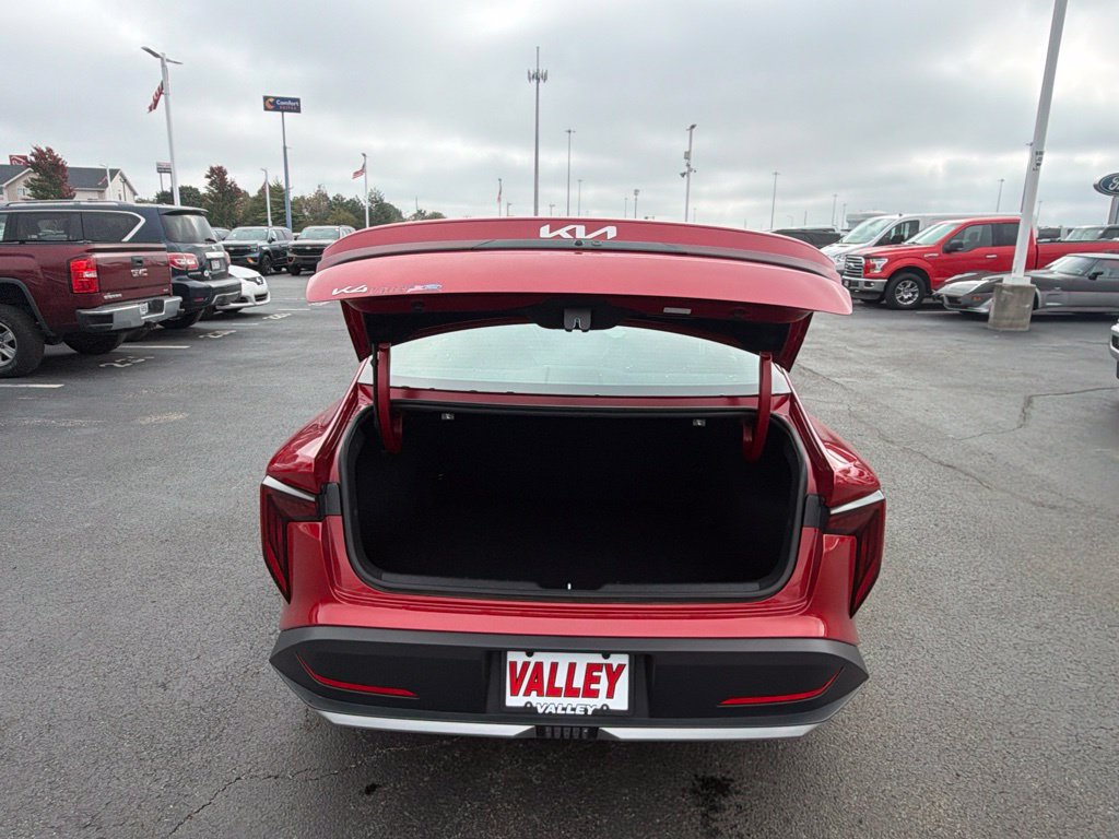 Used 2025 Kia K4 FWD image 50