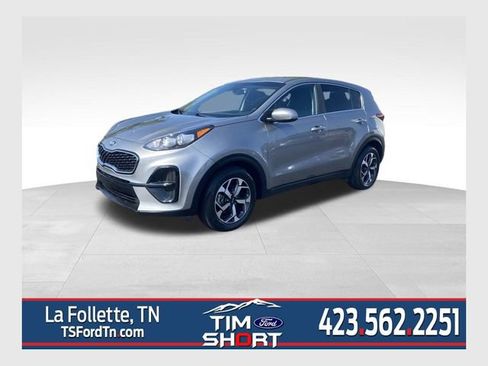 Used 2020 Kia Sportage LX image 1